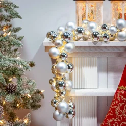 58.5-Inch Long Electric Silver Lighted Ornament Strung Garland