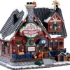 Lemax Village Collection Alpine Lodge Pet Retreat #75255