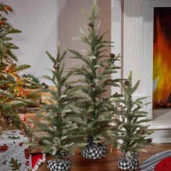 Set Of 3 Farmhouse Christmas Trees With Black And White Plaid